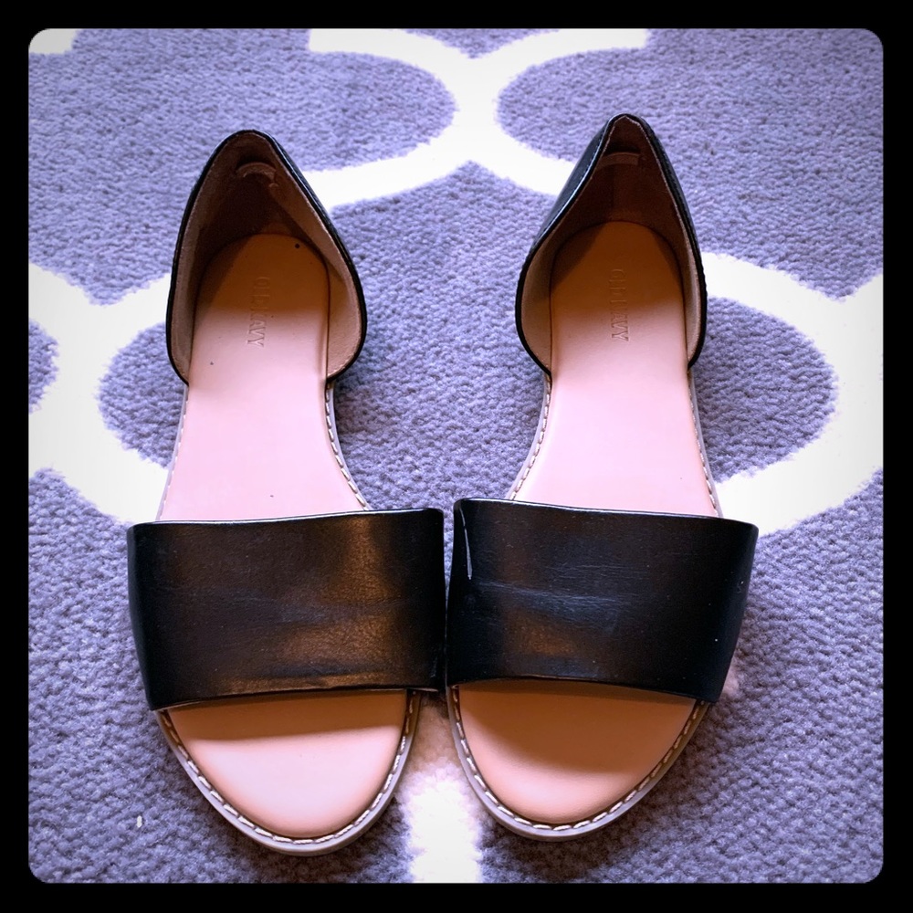 Black sandals